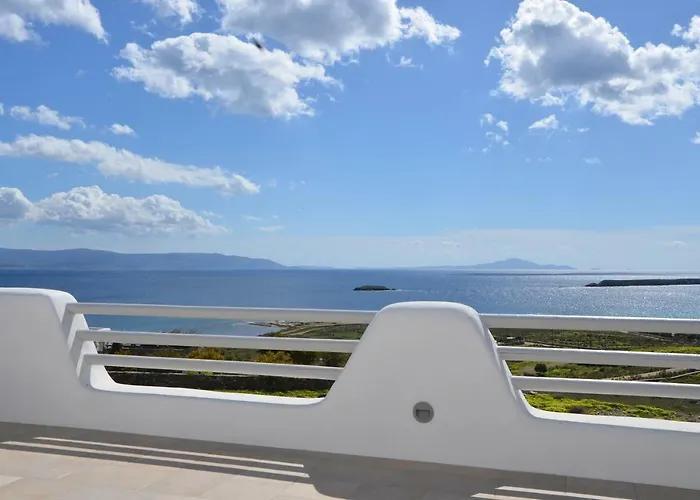 Limani Paros * كريس أكتي