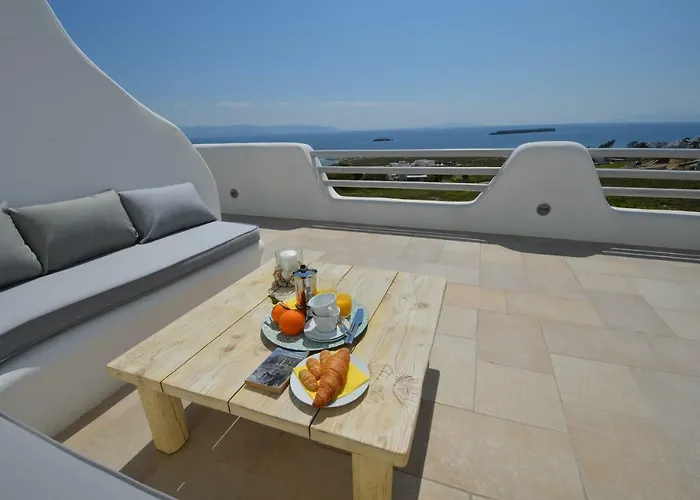 Limani Paros كريس أكتي